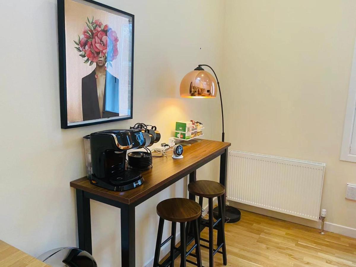 2 Bed 2 Bath With Private Parking Lejlighed EDI Eksteriør billede